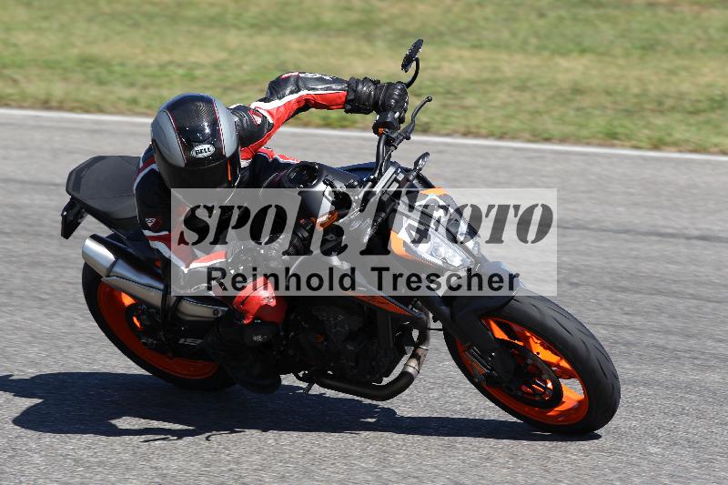 Archiv-2025/48 25.08.2025 Cornu Master School ADR/gruen-vert/43